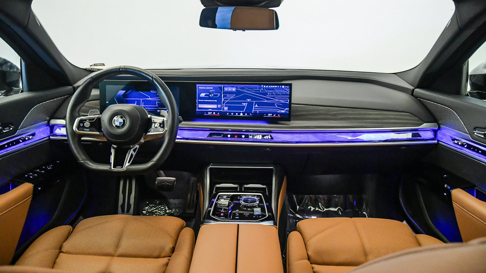 Certified 2024 BMW 740i w/ Premium Package RWD image 16