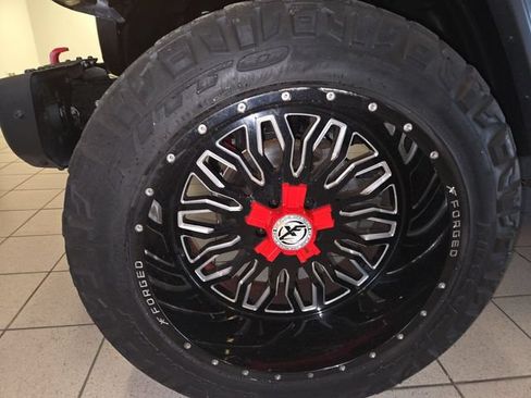 Used 2020 Jeep Gladiator Rubicon AWD/4WD image 10