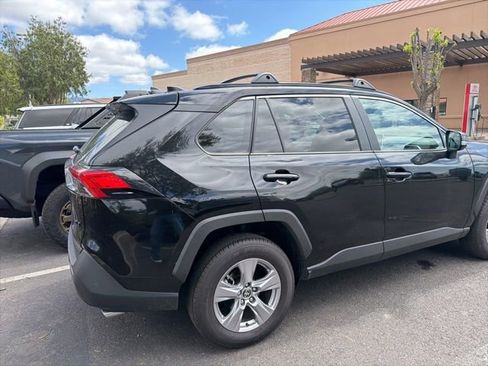 Used 2025 Toyota RAV4 XLE w/ Convenience Package image 9