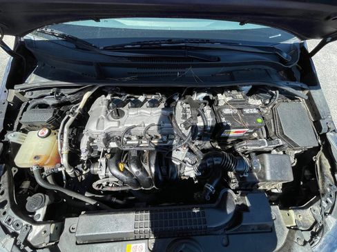 Used 2020 Toyota Corolla LE image 47