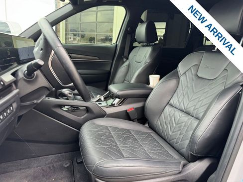 Used 2025 Kia Telluride EX X-Line AWD/4WD image 18