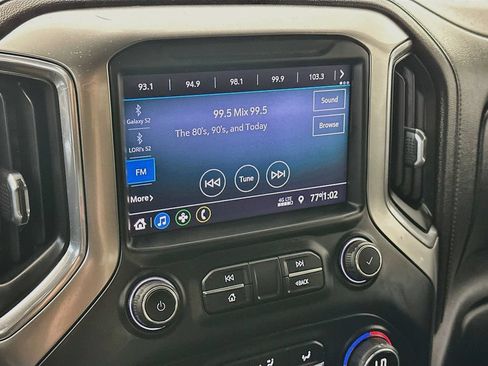Used 2020 Chevrolet Silverado 1500 LT Trail Boss w/ Convenience Package AWD/4WD image 17