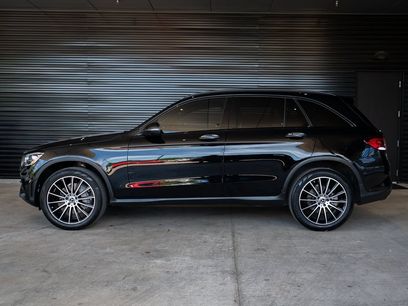 Used 2021 Mercedes-Benz GLC 300 w/ AMG Line