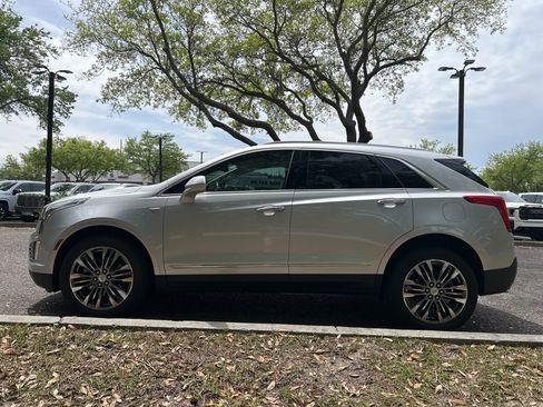 Used 2019 Cadillac XT5 Luxury image 1
