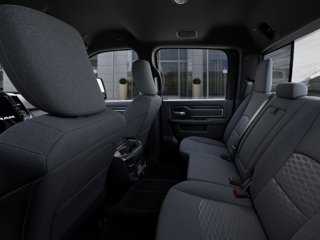 New 2026 RAM 3500 Big Horn AWD/4WD image 27