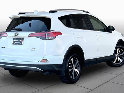 Used 2016 Toyota RAV4 XLE AWD/4WD image 12