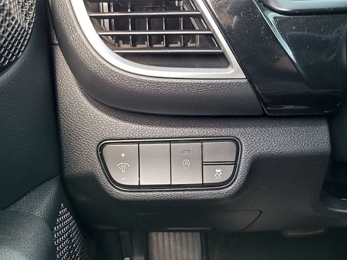 Used 2024 Kia Seltos S AWD/4WD image 15