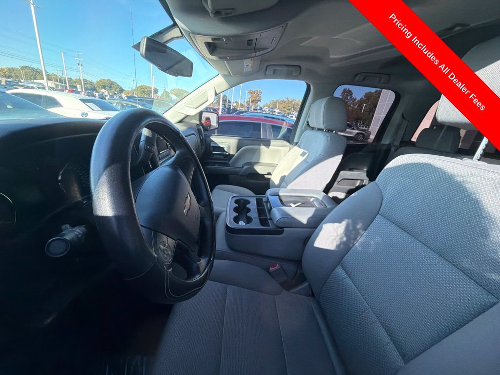 Used 2015 Chevrolet Silverado 1500 W/T RWD image 9