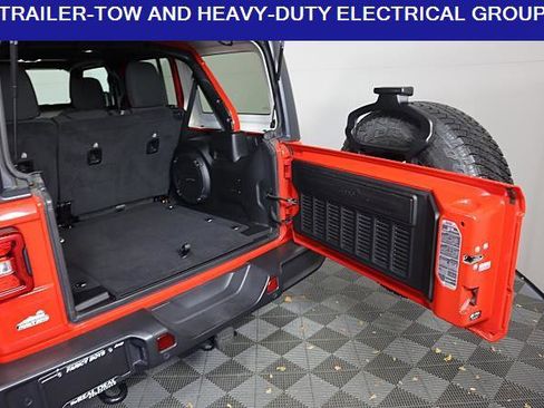 Used 2021 Jeep Wrangler Unlimited Sport image 8