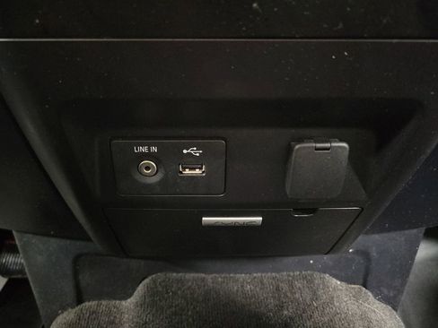 Used 2015 Ford F150 XL w/ Equipment Group 101A Mid image 17