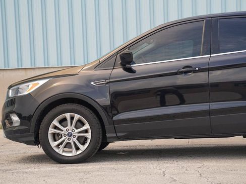 Used 2019 Ford Escape SE AWD/4WD image 7