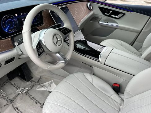Used 2023 Mercedes-Benz EQE 350+ SUV image 7