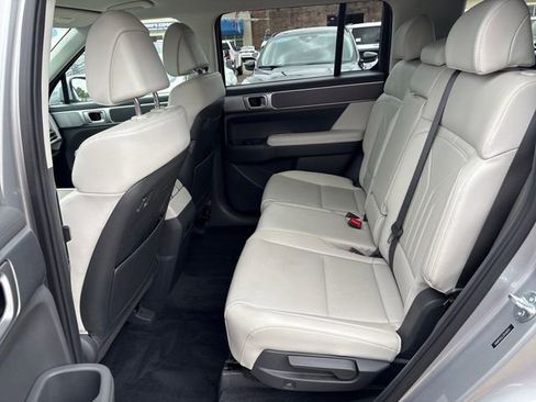 Used 2025 Hyundai Santa Fe SEL AWD/4WD image 19