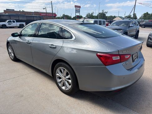 Used 2024 Chevrolet Malibu LT FWD image 5