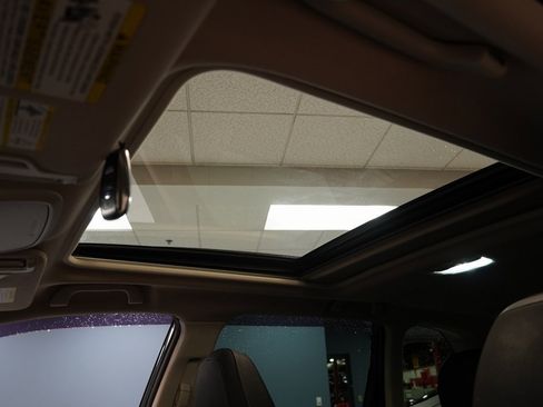 Used 2020 Subaru Forester Limited image 4