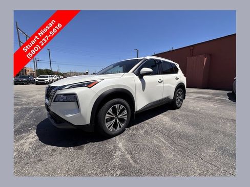Certified 2022 Nissan Rogue SV w/ SV Premium Package FWD image 1