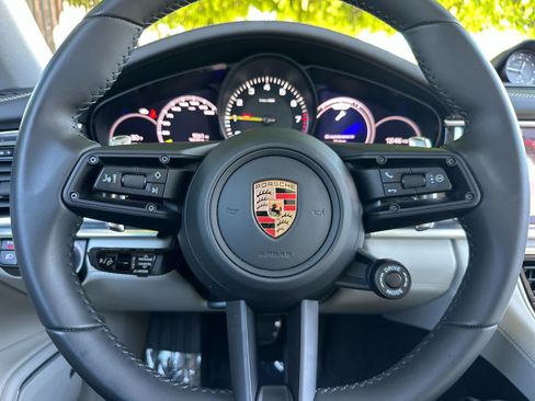 Certified 2023 Porsche Panamera 4S AWD/4WD image 25