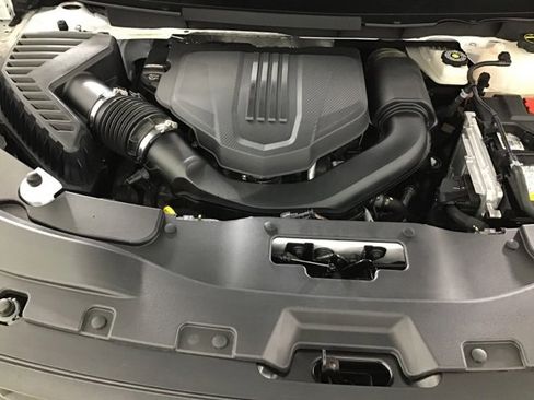 Used 2024 GMC Acadia Elevation w/ Luxury Package image 24