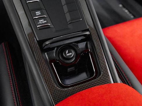 Used 2018 Porsche 911 GT2 RS image 22