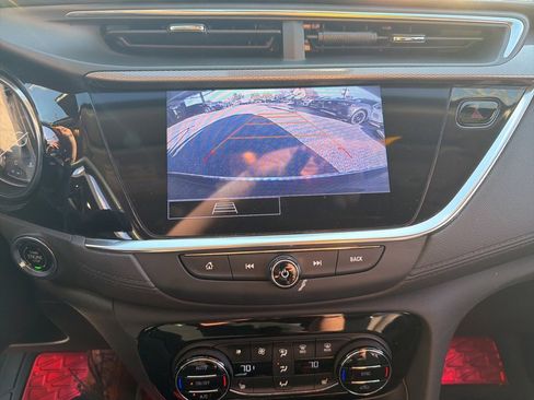 Used 2022 Buick Encore GX Essence image 28