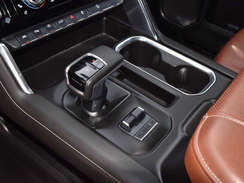 Used 2025 GMC Sierra 1500 Denali Ultimate image 30