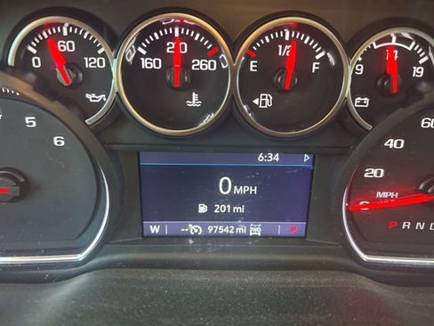 Used 2021 Chevrolet Silverado 1500 LT Trail Boss w/ Bed Protection Package image 4