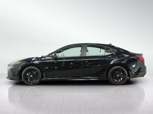 Used 2025 Toyota Camry SE w/ Multimedia Upgrade Package FWD image 2