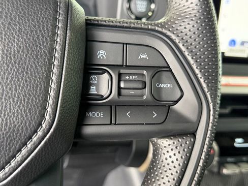 New 2026 Toyota Tacoma SR5 AWD/4WD image 21