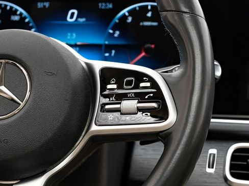 Used 2020 Mercedes-Benz GLE 350 w/ AMG Line Exterior image 15