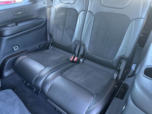 Certified 2024 Jeep Grand Cherokee L Altitude image 15