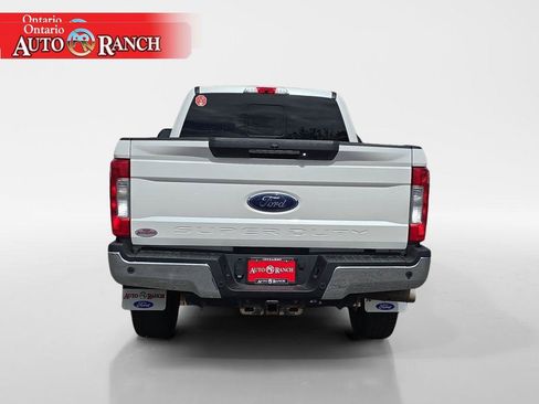 Used 2019 Ford F350 Lariat w/ Lariat Ultimate Package AWD/4WD image 4