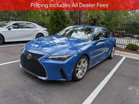 Used 2021 Lexus IS 300 w/ Comfort Package RWD image 3