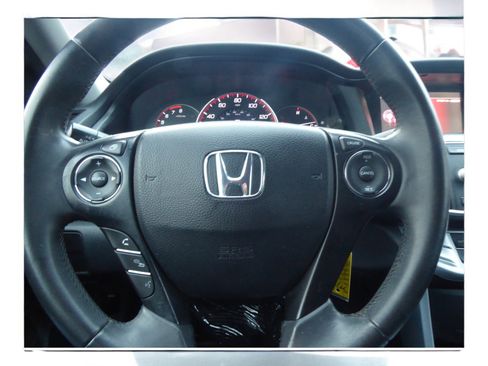 Used 2015 Honda Accord Sport image 11