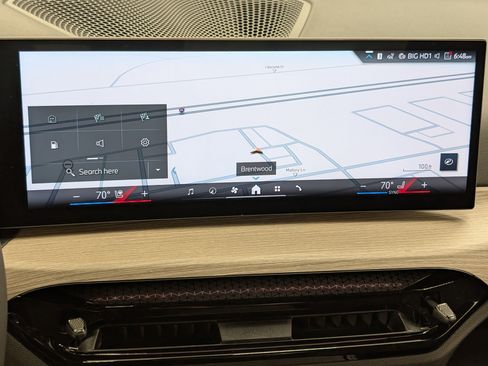 New 2025 BMW 330i Sedan w/ Convenience Package image 17