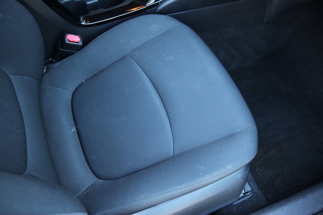 Used 2021 Toyota Corolla LE FWD image 53