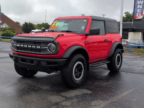 Used 2023 Ford Bronco Black Diamond w/ Sasquatch Package AWD/4WD image 6