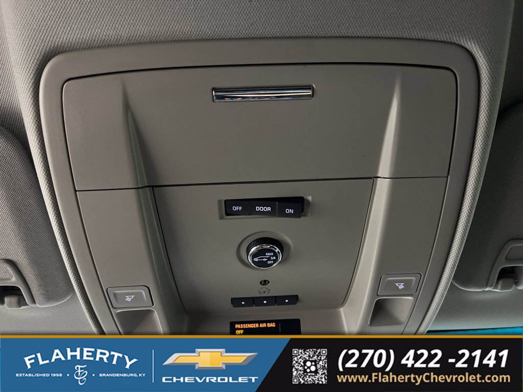Used 2016 Chevrolet Suburban LT AWD/4WD image 36