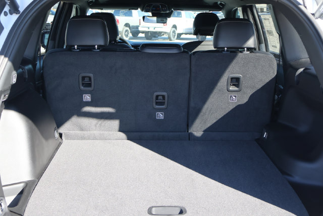 New 2026 Jeep Grand Cherokee Altitude RWD image 8