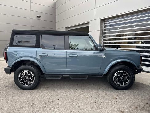 Used 2023 Ford Bronco Outer Banks AWD/4WD image 7