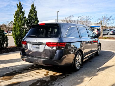 Used 2016 Honda Odyssey LX image 11