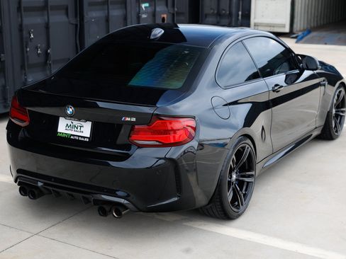 Used 2018 BMW M2 RWD image 15