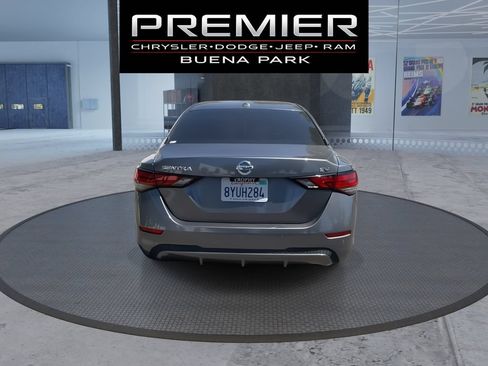 Used 2020 Nissan Sentra SV FWD image 7