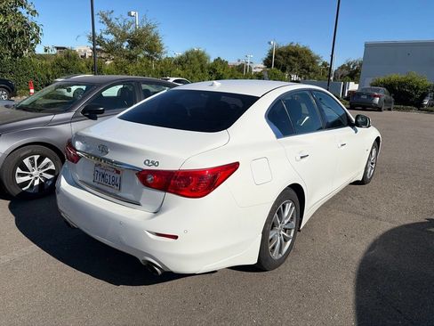 Used 2017 INFINITI Q50 Premium w/ 2.0T Premium Plus Package RWD image 6