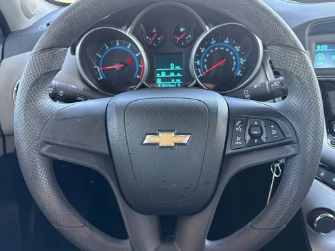 Used 2012 Chevrolet Cruze LS w/ Connectivity Package FWD image 28