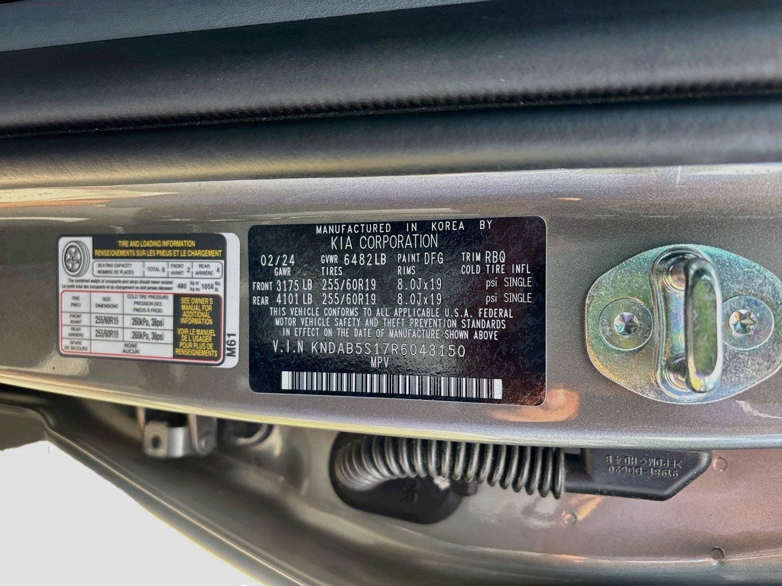Used 2024 Kia EV9 Light Long Range RWD image 20