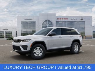 New 2025 Jeep Grand Cherokee Laredo w/ Luxury Tech Group I video 2