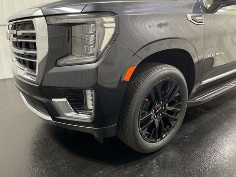 Used 2024 GMC Yukon XL SLT image 36