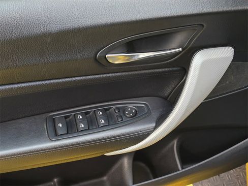 Used 2015 BMW 228i Convertible image 21