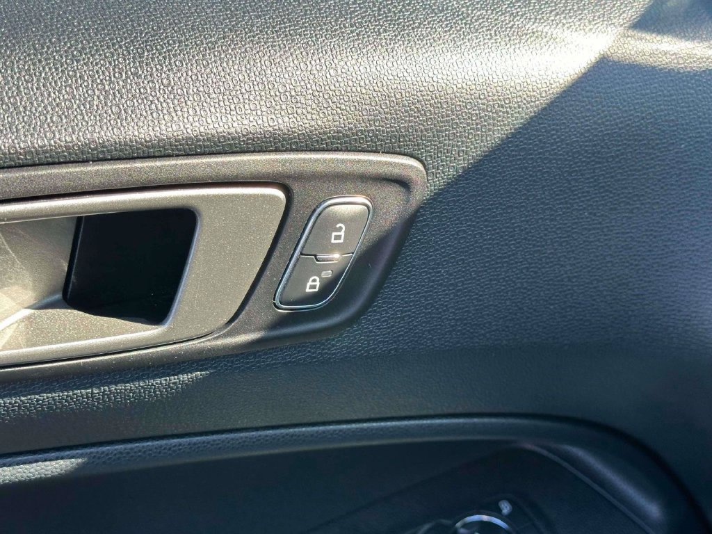 Used 2022 Ford EcoSport SE w/ SE Convenience Package AWD/4WD image 17