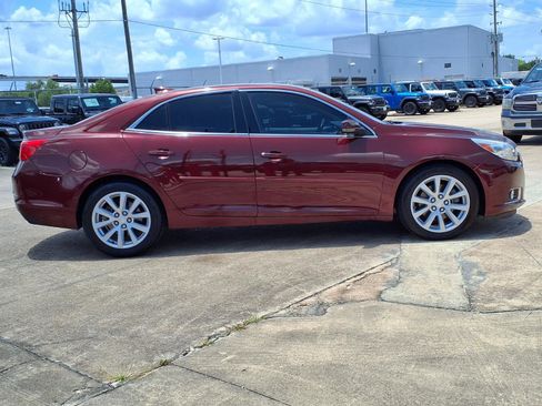 Used 2015 Chevrolet Malibu LT w/ Leather Package FWD image 24